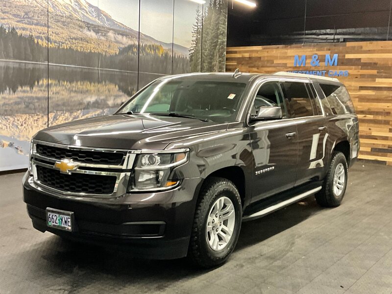 2017 Chevrolet Suburban LT 1500 4X4 / 3RD ROW SEAT / 1-OWNER / CLEAN   - Photo 1 - Gladstone, OR 97027