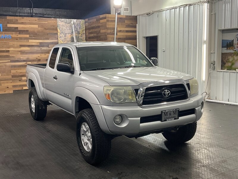 2005 Toyota Tacoma SR5 Access Cab 4X4 /   - Photo 2 - Gladstone, OR 97027