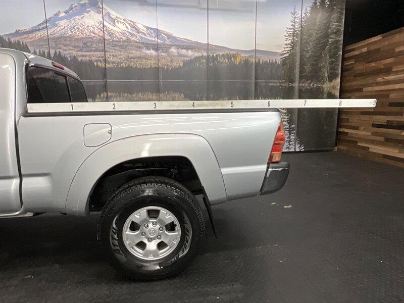 2005 Toyota Tacoma SR5 Access Cab 4X4 /   - Photo 24 - Gladstone, OR 97027