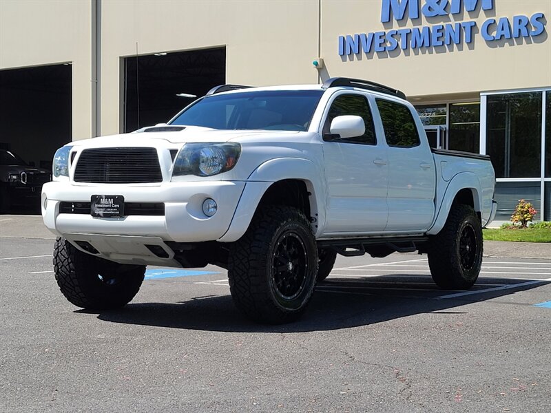 2007 Toyota Tacoma DOUBLE CAB 4X4 / V6 4.0L / TRD SPORT /  6 " SUSPENSION LIFT / ONLY 69,000 MILES !!! - Photo 1 - Portland, OR 97217