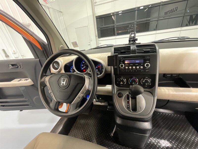 2007 Honda Element EX Sport Utility AWD /2.4L 4Cyl /Auto/ ZERO RUST  / Sunroof - Photo 14 - Gladstone, OR 97027