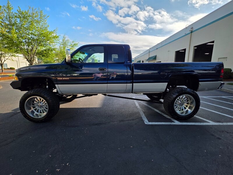 2001 Dodge Ram 2500 4X4 5.9 DIESEL LONG BED BDS LIFT CUSTOM UPGRADES  / CUMMINS / TURBO / CALI WHEELS / NITTO TIRES  / $$$ INVESTED / IMMACULATE !!! - Photo 3 - Portland, OR 97217