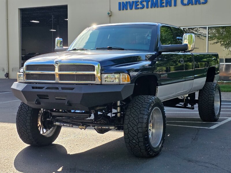 2001 Dodge Ram 2500 4X4 5.9 DIESEL LONG BED BDS LIFT CUSTOM UPGRADES  / CUMMINS / TURBO / CALI WHEELS / NITTO TIRES  / $$$ INVESTED / IMMACULATE !!! - Photo 1 - Portland, OR 97217