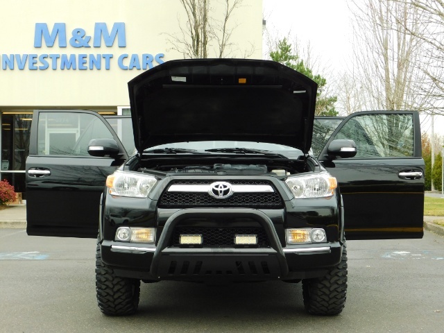 2012 Toyota 4Runner LIMITED 4X4 V6 / 3RD SEAT / NAVi / CAM / LIFTED !!   - Photo 32 - Portland, OR 97217