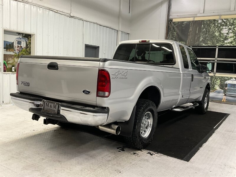 2002 Ford F-250 XLT 4X4 / 7.3L DIESEL / 1-OWNER / 45,000 MILES  / RUST FREE / LONG BED - Photo 8 - Gladstone, OR 97027