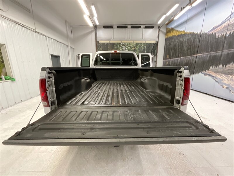 2002 Ford F-250 XLT 4X4 / 7.3L DIESEL / 1-OWNER / 45,000 MILES  / RUST FREE / LONG BED - Photo 32 - Gladstone, OR 97027