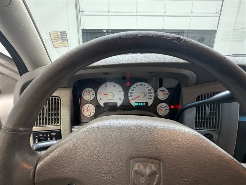 2003 Dodge Ram 2500 SLT Quad Cab 4X4/ 5.9L DIESEL/ NEW TIRES / 1-OWNER / LOCAL RUST FREE / ONLY 133K MILES - Photo 26 - Gladstone, OR 97027