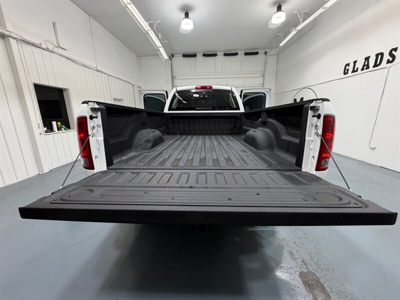 2005 Dodge Ram 2500 BIG HORN 4X4 6-SPEED MANUAL 5.9L DIESEL /50K MILES /1-OWNER LOCAL w. ZERO RUST - Photo 11 - Gladstone, OR 97027