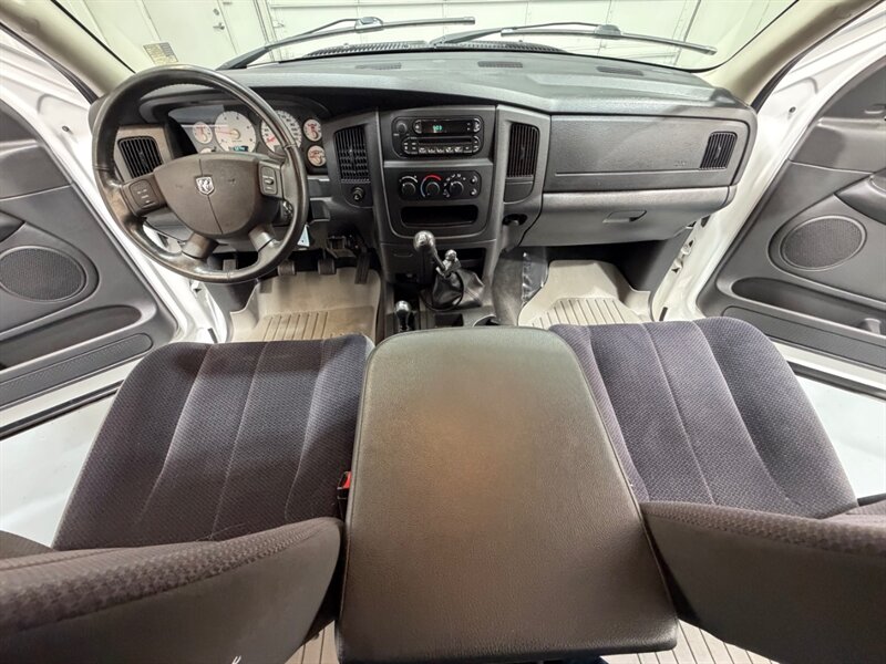 2005 Dodge Ram 2500 BIG HORN 4X4 6-SPEED MANUAL 5.9L DIESEL /50K MILES /1-OWNER LOCAL w. ZERO RUST - Photo 21 - Gladstone, OR 97027