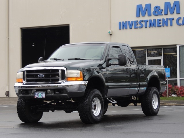 2001 Ford F-250 Super Duty XLT / 4X4 / 7.3L Diesel / LIFTED LIFTED   - Photo 38 - Portland, OR 97217