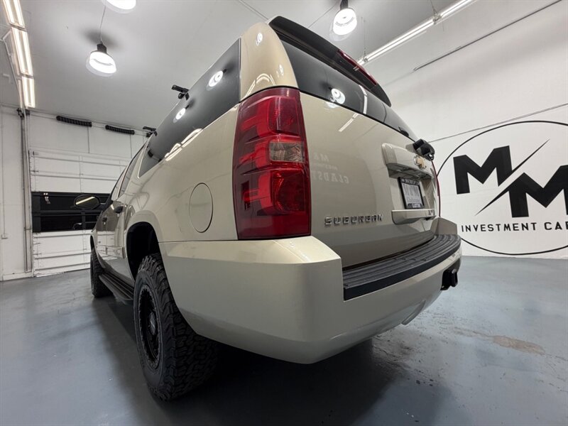 2009 Chevrolet Suburban LS 2500 4X4 6.0L V8 /3RD ROW SEAT / NEW WHEELS /ZERO RUST / 9-PASSENGER - Photo 53 - Gladstone, OR 97027