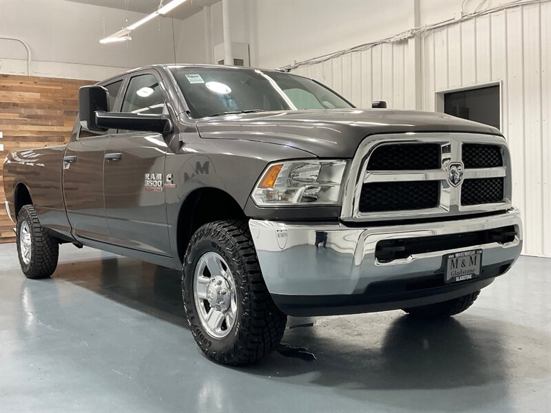 2017 RAM 3500 Tradesman Crew Cab 4X4 / 6.7L DIESEL / 1-OWNER  / LONG BED / NEW TIRES/ ZERO RUST - Photo 28 - Gladstone, OR 97027