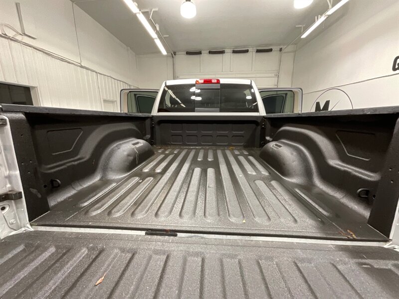 2016 RAM 2500 Tradesman Crew Cab 4X4 / 6.7L Cummins Diesel  /ZERO RUST / BACKUP CAMERA - Photo 10 - Gladstone, OR 97027