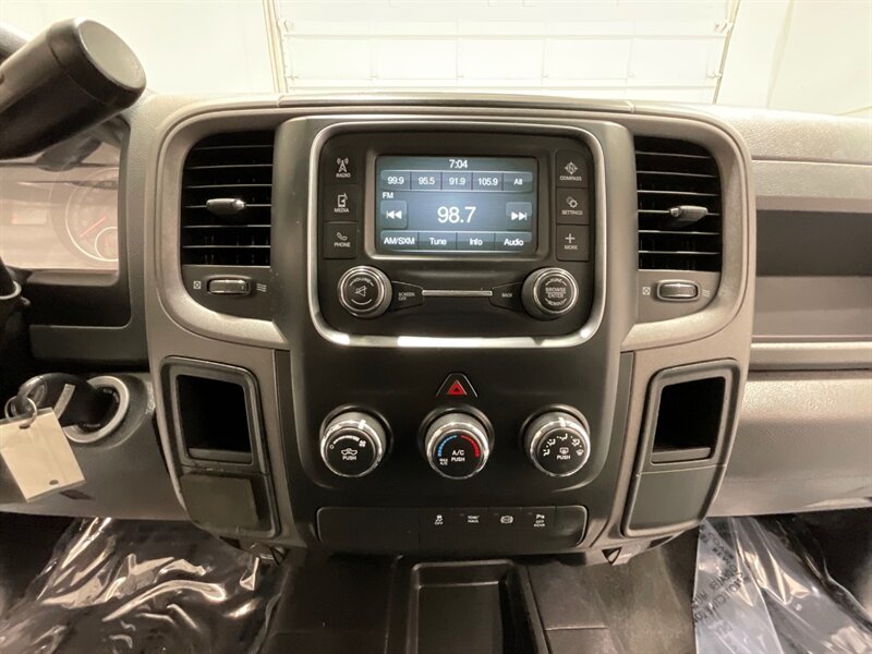 2016 RAM 2500 Tradesman Crew Cab 4X4 / 6.7L Cummins Diesel  /ZERO RUST / BACKUP CAMERA - Photo 19 - Gladstone, OR 97027