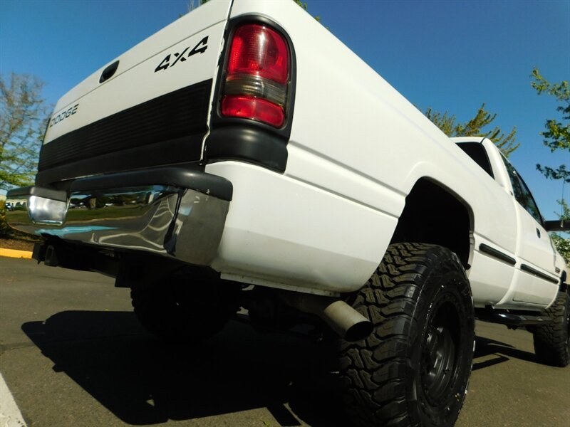 1999 Dodge Ram 2500 4dr Laramie SLT 5.9L Cummins Diesel / 4X4 CLEAN   - Photo 24 - Portland, OR 97217