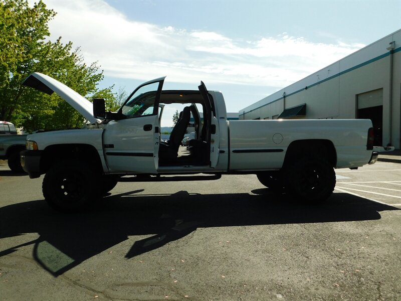 1999 Dodge Ram 2500 4dr Laramie SLT 5.9L Cummins Diesel / 4X4 CLEAN   - Photo 39 - Portland, OR 97217