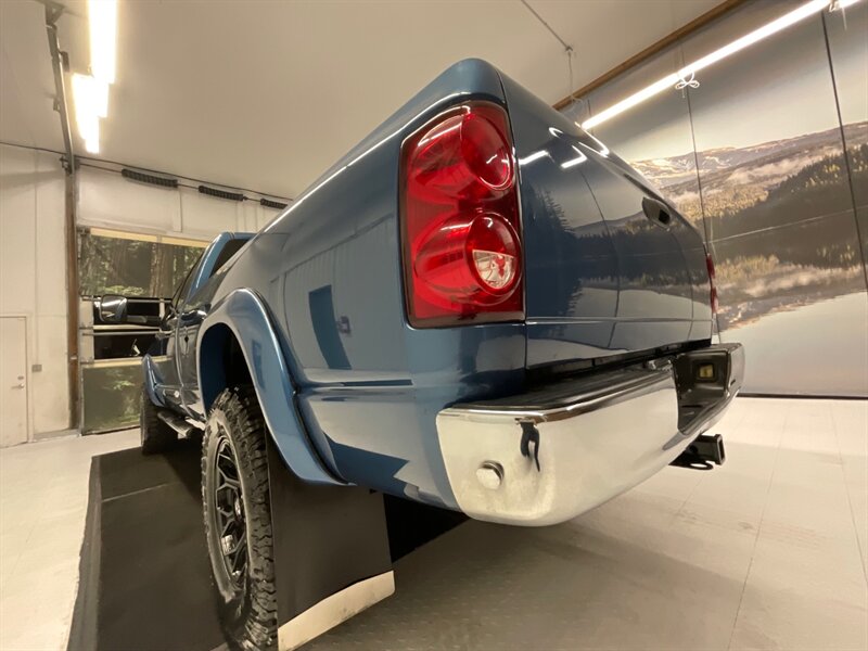 2005 Dodge Ram 2500 SLT 4X4 / 5.9L DIESEL / LONG BED / LIFTED  / NEW WHEELS & TIRES / LOCAL OREGON TRUCK / RUST FREE / 138.000 MILES - Photo 12 - Gladstone, OR 97027