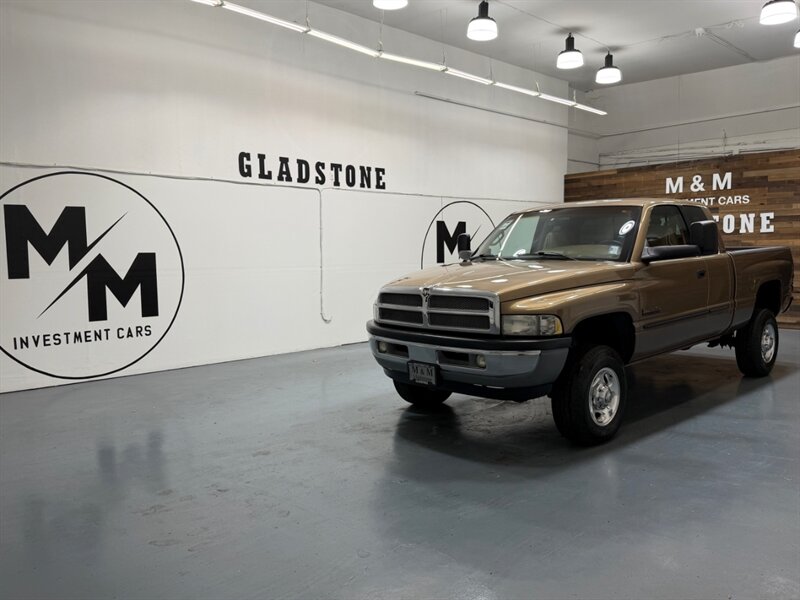 2001 Dodge Ram 2500 Laramie 4X4 5.9L CUMMINS DIESEL/1-OWNER /58K MILES /ZERO RUST / NO MODIFICATION /Leather Seats - Photo 25 - Gladstone, OR 97027