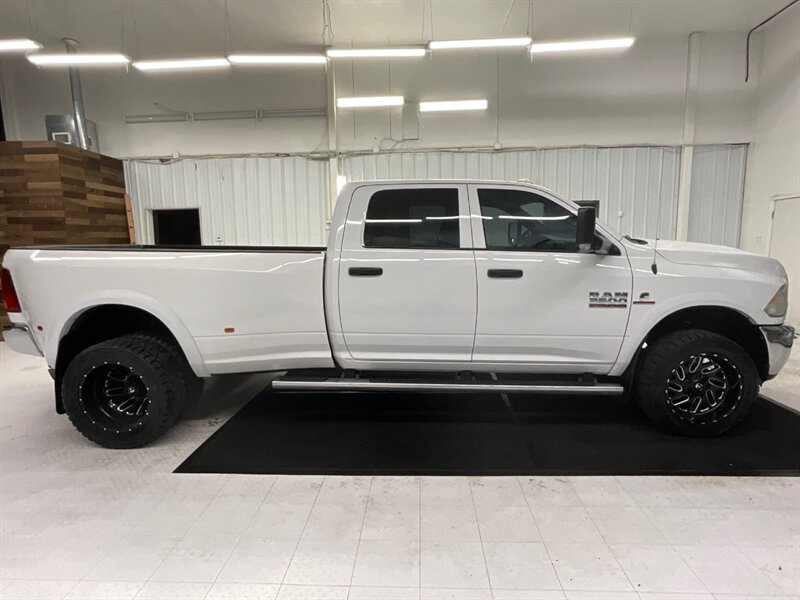 2015 RAM 3500 4x4 Tradesman /DIESEL/DUALLY /32K MILES/AISIN TRAN  /1-OWNER LOCAL / 6.7L CUMMINS DIESEL /RUST FREE / DUALLY LONG BED / AISIN TRANNY / 32,000 MILES - Photo 4 - Gladstone, OR 97027