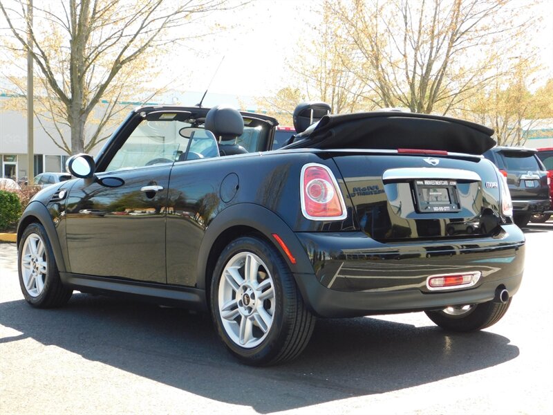 2011 MINI Cooper Convertible / 6-SPEED / Leather / 53,000 MILES