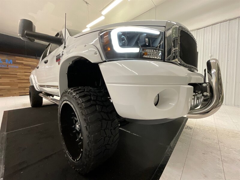 2006 Dodge Ram 2500 4x4 Laramie MEGCAB / 5.9L DIESEL / 6-SPEED MANUAL  /LOCAL TRUCK / RUST FREE / LIFTED W. 35 " MUD TIRES & 22 " WHEELS / Leather , DVD , Heated Seats / SHARP & CLEAN !! - Photo 27 - Gladstone, OR 97027