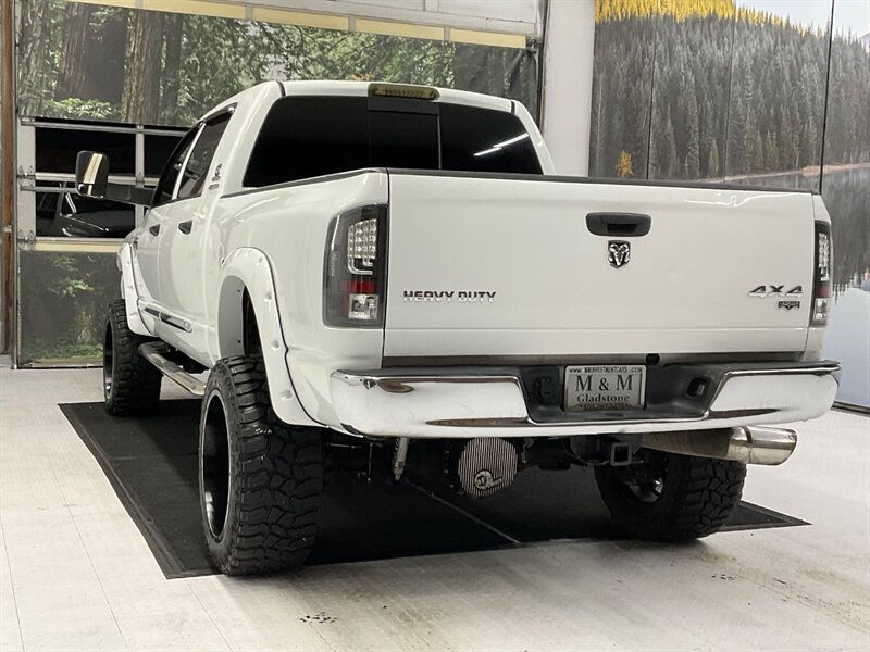 2006 Dodge Ram 2500 4x4 Laramie MEGCAB / 5.9L DIESEL / 6-SPEED MANUAL  /LOCAL TRUCK / RUST FREE / LIFTED W. 35 " MUD TIRES & 22 " WHEELS / Leather , DVD , Heated Seats / SHARP & CLEAN !! - Photo 7 - Gladstone, OR 97027