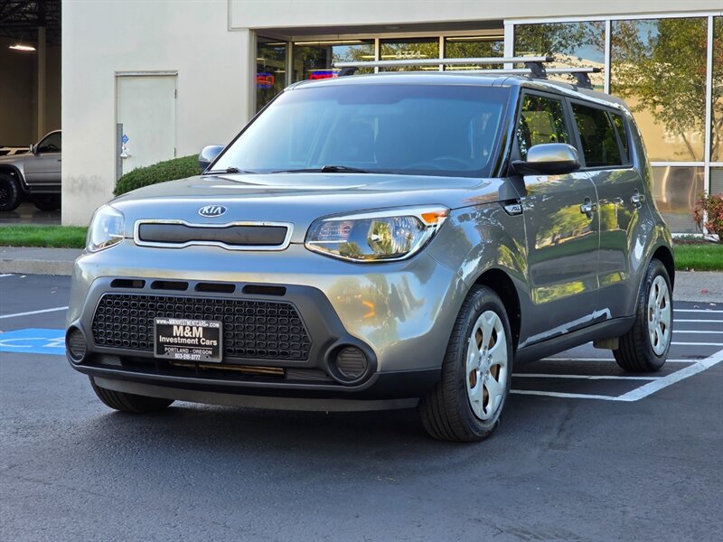 2015 Kia Soul WAGON / 4-CYL 1.6L / 6-SPEED MANUAL / 87,000 MILES  / FRESH LICAL TRADE-IN / LOW MILES