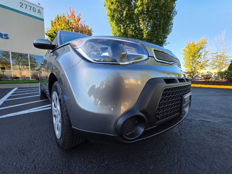 2015 Kia Soul WAGON / 4-CYL 1.6L / 6-SPEED MANUAL / 87,000 MILES  / FRESH LICAL TRADE-IN / LOW MILES - Photo 39 - Portland, OR 97217