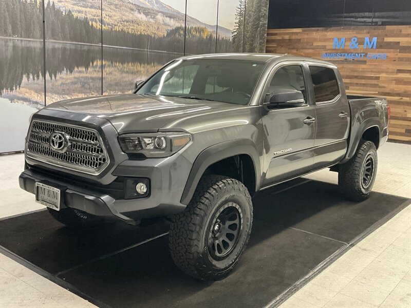 2017 Toyota Tacoma TRD Off-Road 4X4 / NEW LIFT w. WHEELS & TIRES / 1 ...