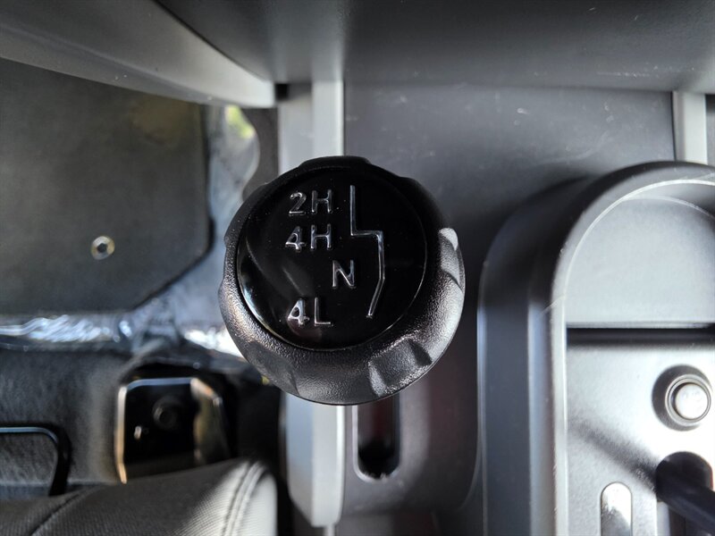 2008 Jeep Wrangler Unlimited X / FRESH TRADE-IN - Photo 21 - Portland, OR 97217