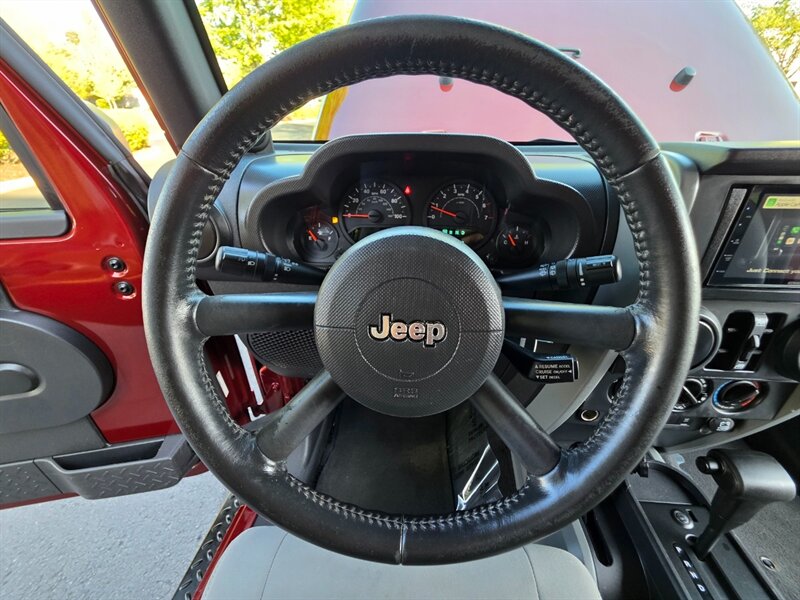 2008 Jeep Wrangler Unlimited X / FRESH TRADE-IN - Photo 37 - Portland, OR 97217