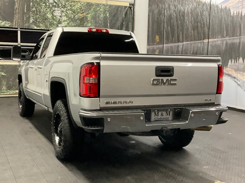 2017 GMC Sierra 1500 SLE Double Cab 4X4 / Z71 OFF RD /NEW WHEELS & TIRE  6.5FT BED / Backup Camera / 5.3L V8 / SHARP & CLEAN !! - Photo 8 - Gladstone, OR 97027