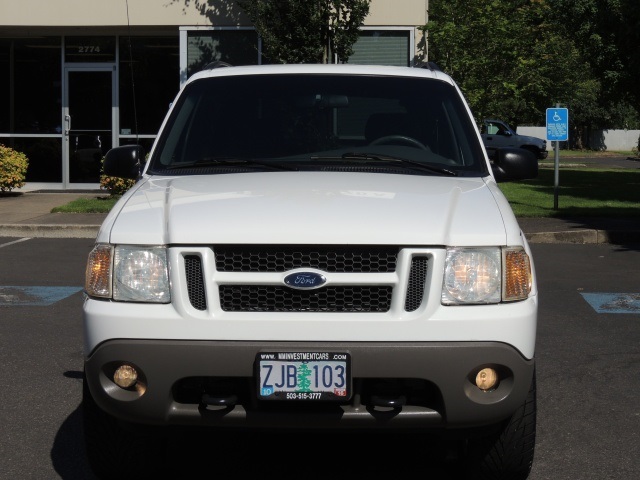 2001 Ford Explorer Sport 2DR / 4X4 / 6Cyl / ONLY 89K MILES   - Photo 5 - Portland, OR 97217