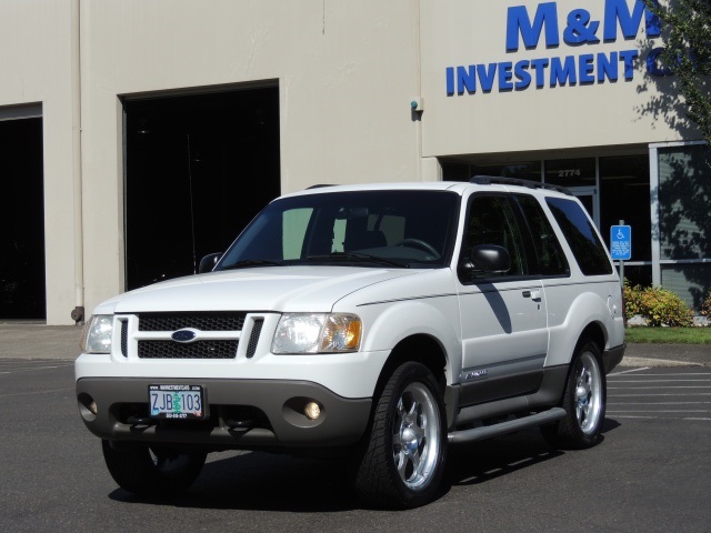 2001 Ford Explorer Sport 2DR / 4X4 / 6Cyl / ONLY 89K MILES   - Photo 42 - Portland, OR 97217