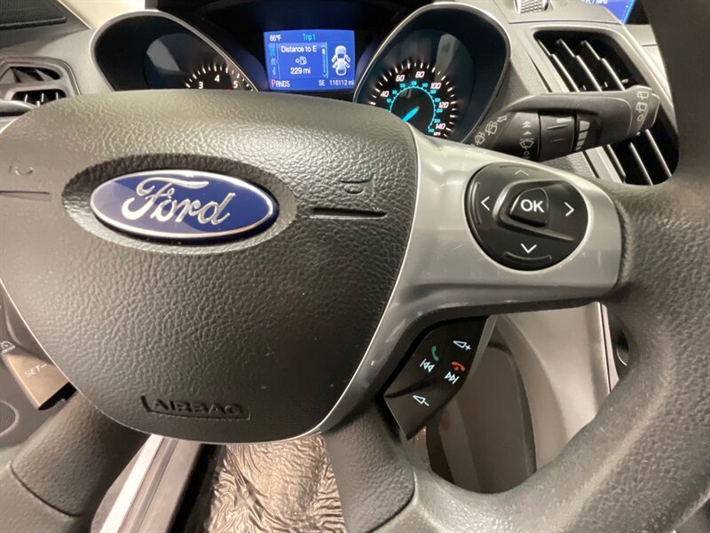 2013 Ford Escape SE Sport Utility AWD / 2.0L 4Cyl EcoBoost / AWD   - Photo 41 - Gladstone, OR 97027