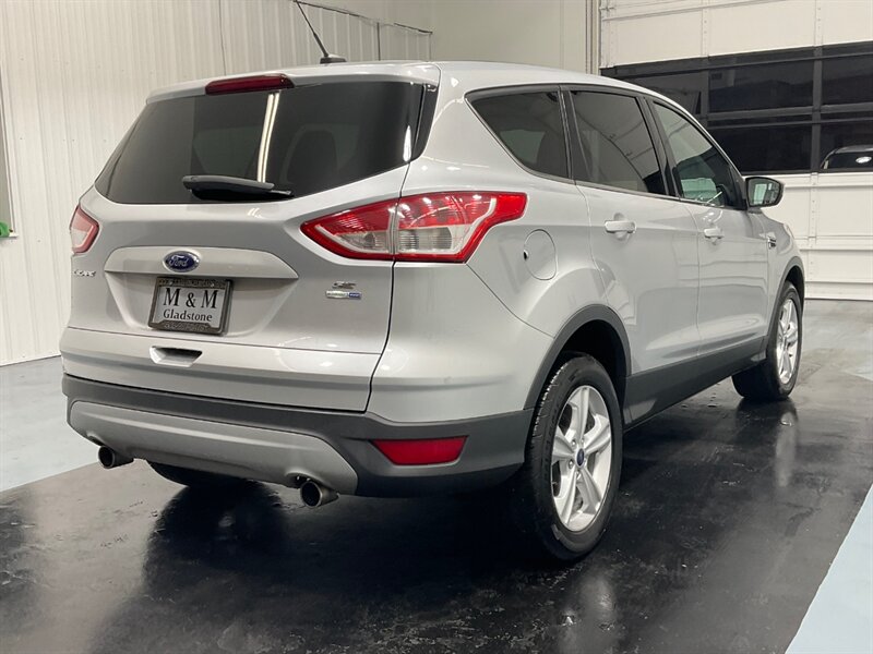 2013 Ford Escape SE Sport Utility AWD / 2.0L 4Cyl EcoBoost / AWD   - Photo 9 - Gladstone, OR 97027