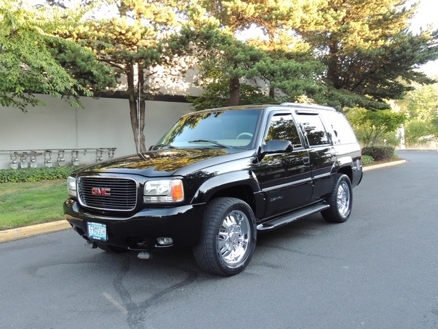 1999 GMC Yukon Denali/Sport Utility/4X4/Leather/ DVD Player   - Photo 38 - Portland, OR 97217