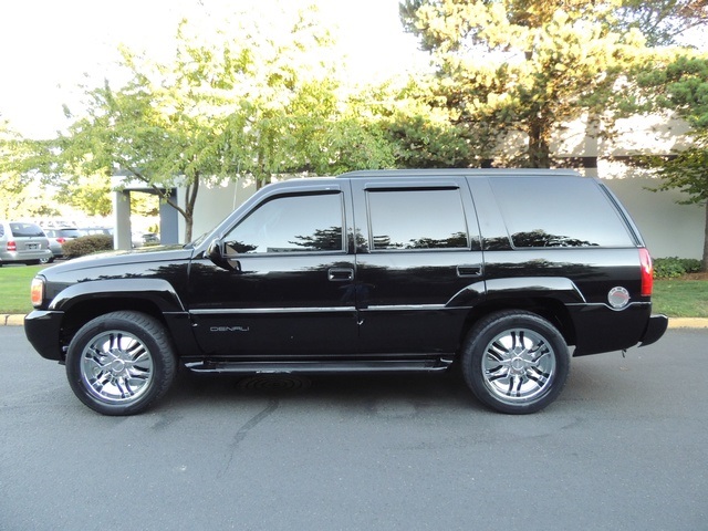 1999 GMC Yukon Denali/Sport Utility/4X4/Leather/ DVD Player   - Photo 3 - Portland, OR 97217