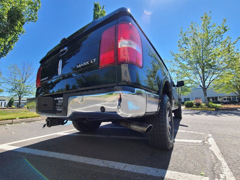 2006 Lincoln Mark LT / 4X4 / Crew Cab / Sun Roof / Leather / Loaded  / Parking Sensors / Tonneau Bed Cover / Fully Loaded - Photo 12 - Portland, OR 97217