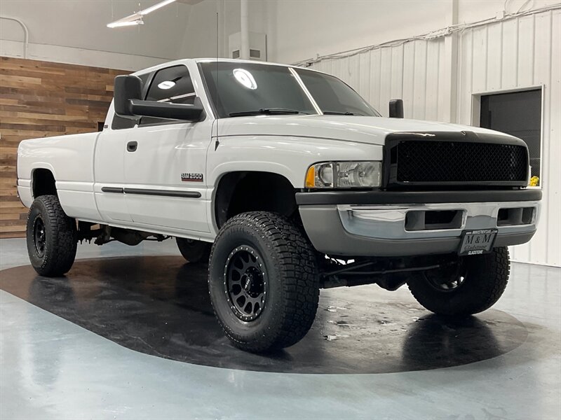 2001 Dodge Ram 2500 SLT 4X4 / 5.9L Cummins Diesel / NEW WHEELS TIRES  / NEW FRONT END / ZERO RUST - Photo 58 - Gladstone, OR 97027