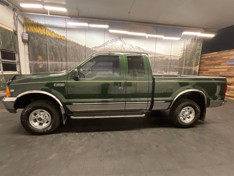 1999 Ford F-250 Super Duty Lariat 4X4 / 7.3L DIESEL / 130,000 MILE  SUPER CLEAN w/ NO RUST - Photo 3 - Gladstone, OR 97027