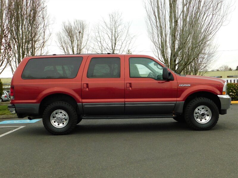 2002 Ford Excursion XLT 4X4 7.3L DIESEL / Leather / 10-Passenger SUV   - Photo 4 - Portland, OR 97217