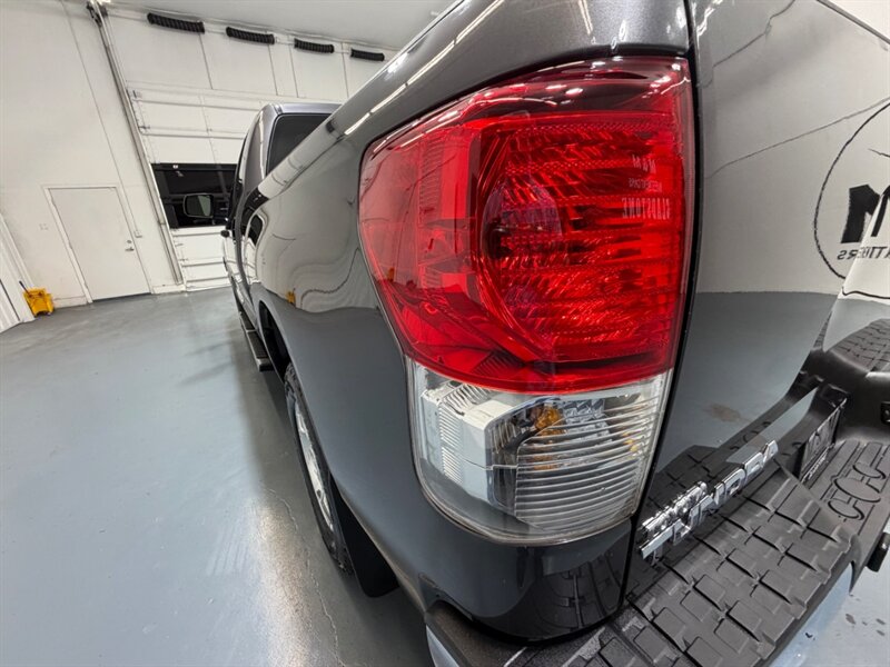 2013 Toyota Tundra Grade Double Cab 4X4 4.6L V8 / 137K MILES / LOCAL TRUCK w. ZERO RUST - Photo 28 - Gladstone, OR 97027