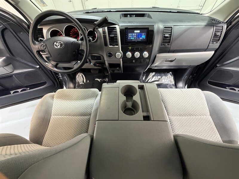 2013 Toyota Tundra Grade Double Cab 4X4 4.6L V8 / 137K MILES / LOCAL TRUCK w. ZERO RUST - Photo 37 - Gladstone, OR 97027