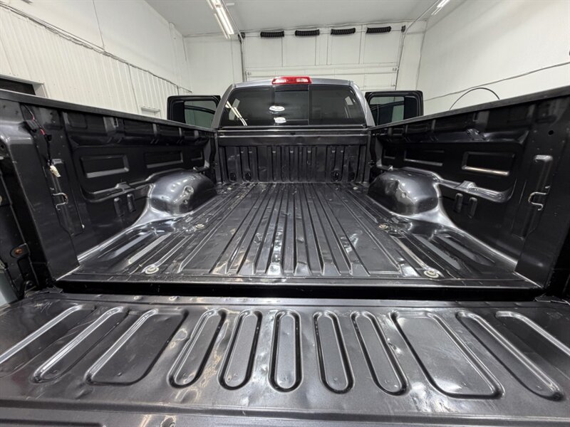 2013 Toyota Tundra Grade Double Cab 4X4 4.6L V8 / 137K MILES / LOCAL TRUCK w. ZERO RUST - Photo 11 - Gladstone, OR 97027