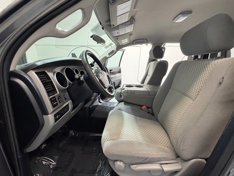 2013 Toyota Tundra Grade Double Cab 4X4 4.6L V8 / 137K MILES / LOCAL TRUCK w. ZERO RUST - Photo 12 - Gladstone, OR 97027