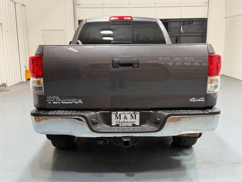2013 Toyota Tundra Grade Double Cab 4X4 4.6L V8 / 137K MILES / LOCAL TRUCK w. ZERO RUST - Photo 6 - Gladstone, OR 97027