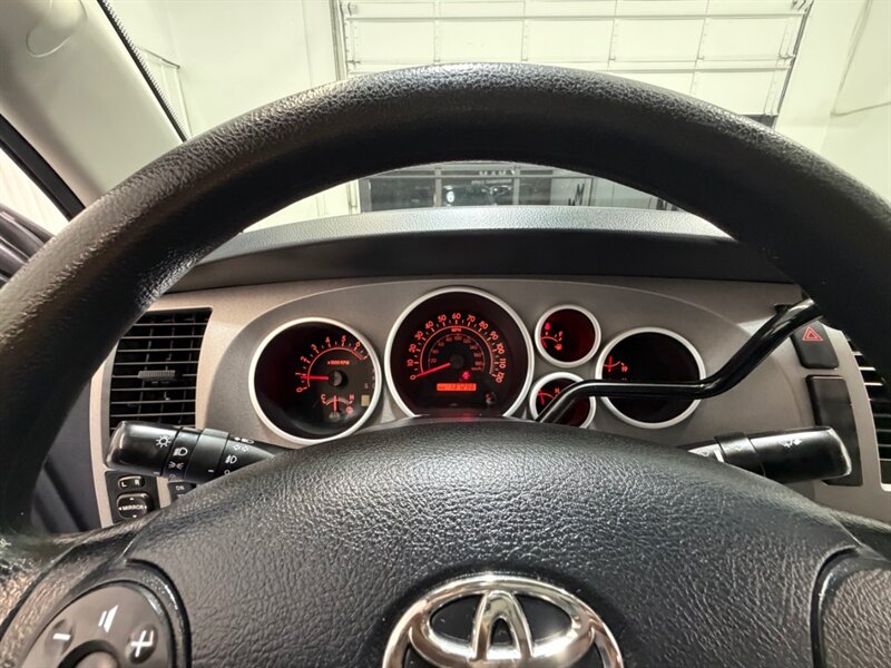 2013 Toyota Tundra Grade Double Cab 4X4 4.6L V8 / 137K MILES / LOCAL TRUCK w. ZERO RUST - Photo 43 - Gladstone, OR 97027
