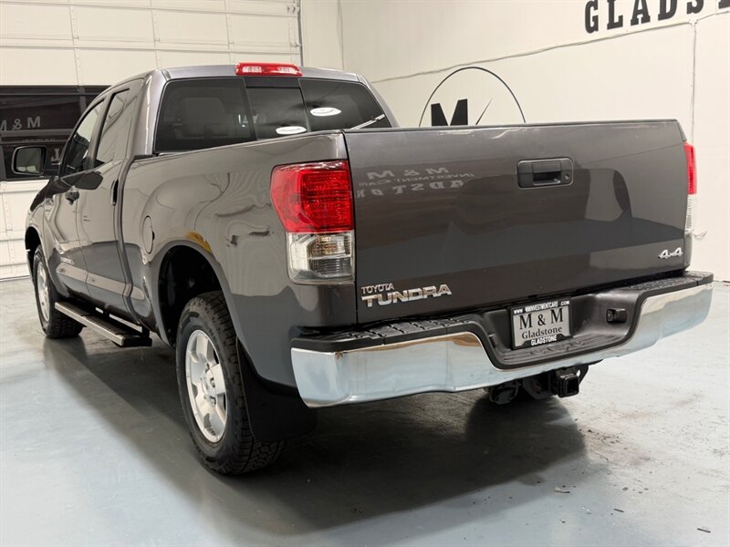 2013 Toyota Tundra Grade Double Cab 4X4 4.6L V8 / 137K MILES / LOCAL TRUCK w. ZERO RUST - Photo 8 - Gladstone, OR 97027