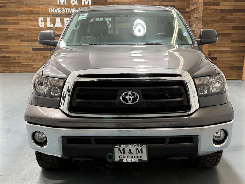2013 Toyota Tundra Grade Double Cab 4X4 4.6L V8 / 137K MILES / LOCAL TRUCK w. ZERO RUST - Photo 5 - Gladstone, OR 97027